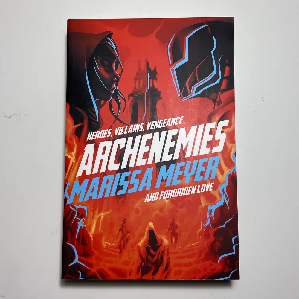 Hela renegades serien. Renegades, archenemies, supernova. Hela serien för endast 160kr. Helt nya och i extremt bra skick! . Böcker.