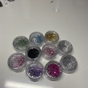 Nageldekorationer - Nageldekorationer som aldrig kommit till användning 