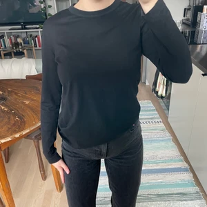 Långärmad tröja - Helt ny från Arket!