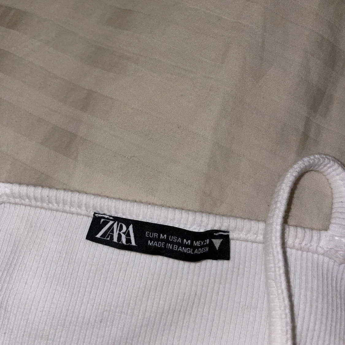 Zara toppar - 90