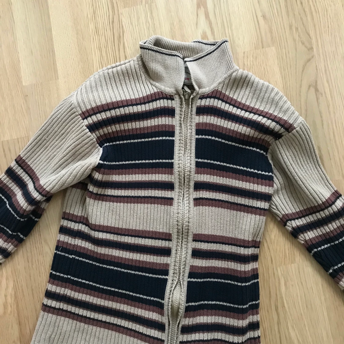 Cool retro tjocktröja - 91