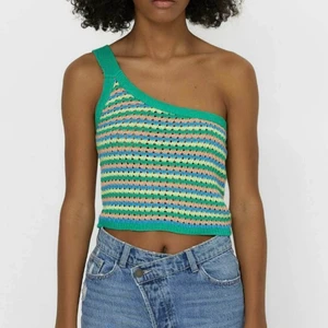 Stickat linne - Intressekol på detta sjukt snygga linne 🥰