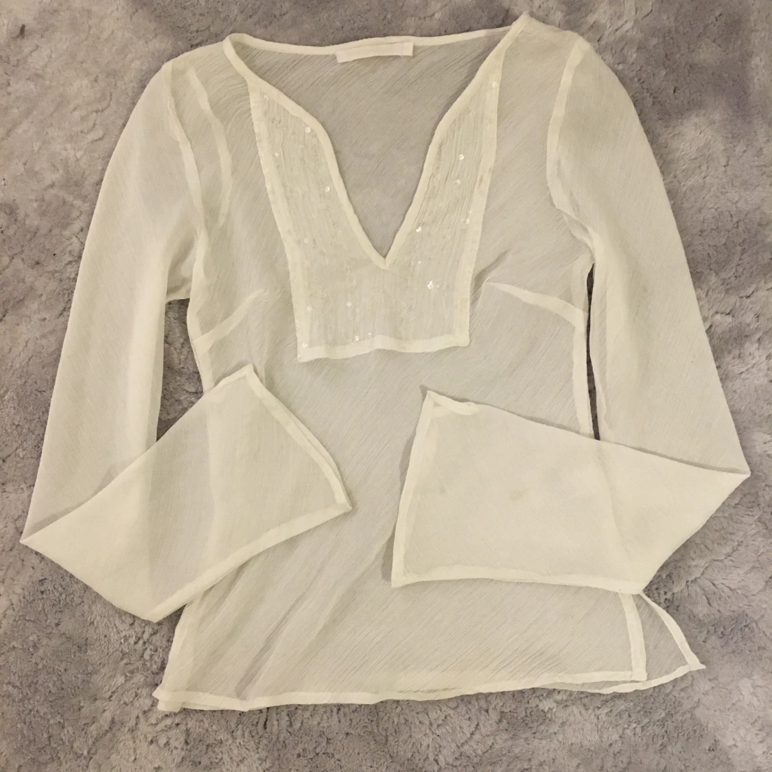 Blus med paljetter 🐚 - 90