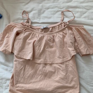 Topp - Stl. M men mer som S. Fint skick från cubus