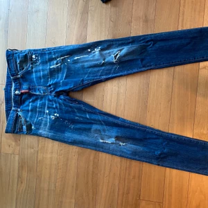 Dsquared byxor - Dsquared byxor köpta på flannels, i bra skick! 