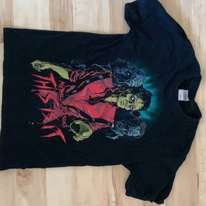 Michael Jackson tröja - Thriller tröja med Michael Jackson på i storlek S/M✨ 20kr