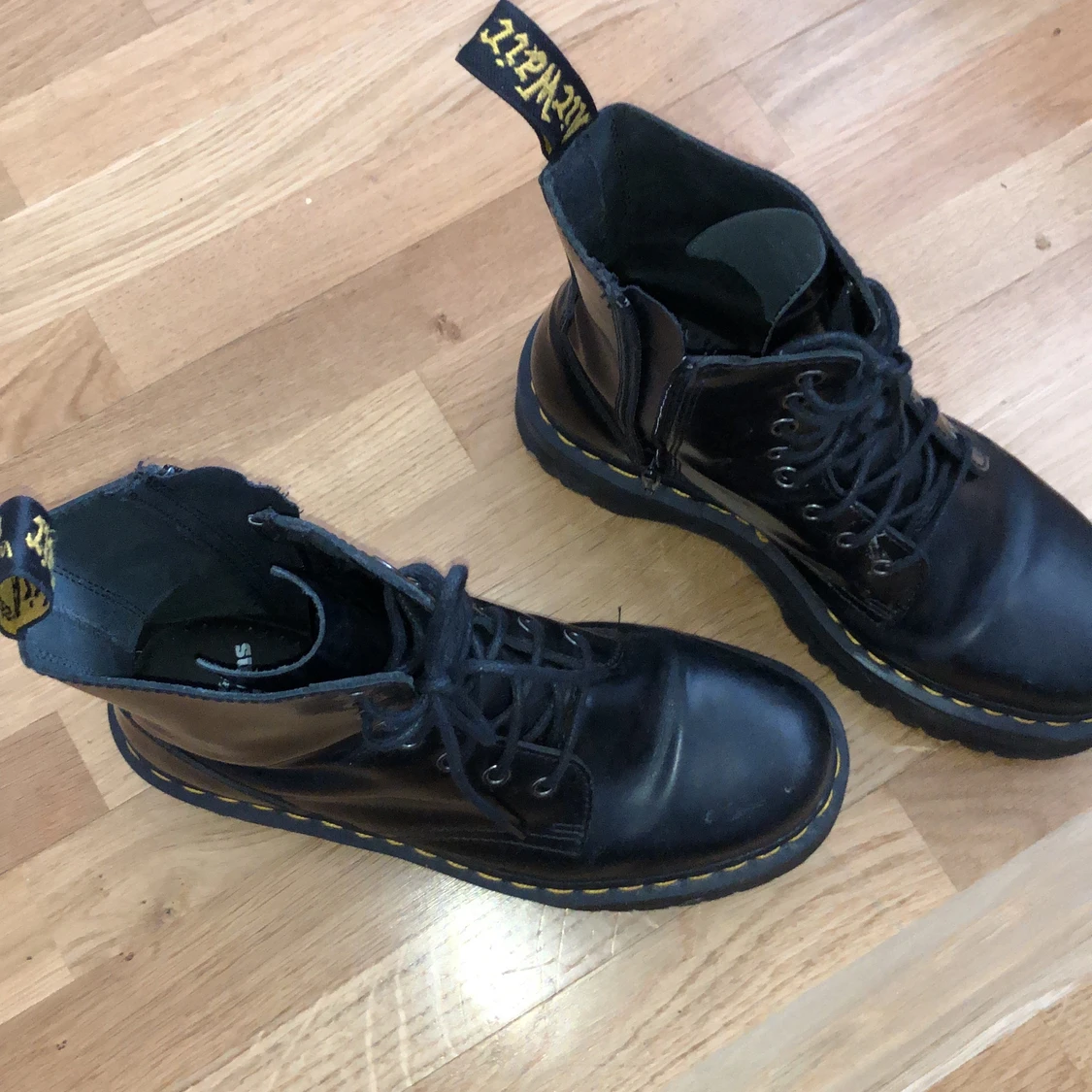 Dr martens  - 90