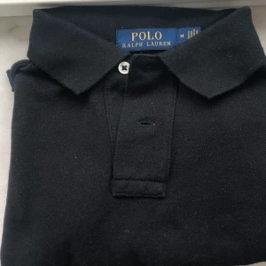 Ralph Lauren piké - Storlek M. Endast testad och tvättad. 