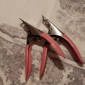 nagel klippare - Här är de nagel produkter använda bara två gånger 10 kr styck.