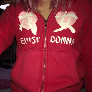Rare evisu zipup ❤️ - Köpt på japansk auktion i höstas men är lite för liten för mig ! Skit snygg vill inte sälja egentligen men tänkte se om jag kan få bra bud för den 😁 skriv vad ni kan tänka er buda !! ÄKTA
