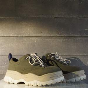 Eytys Angel Canvas Olive  Size: US 10.5 / EU 44  Quality: 8.5/10 Lightly worn with dirty sole