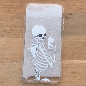 ♡ clear skeleton iphone case ♡ - never used :)