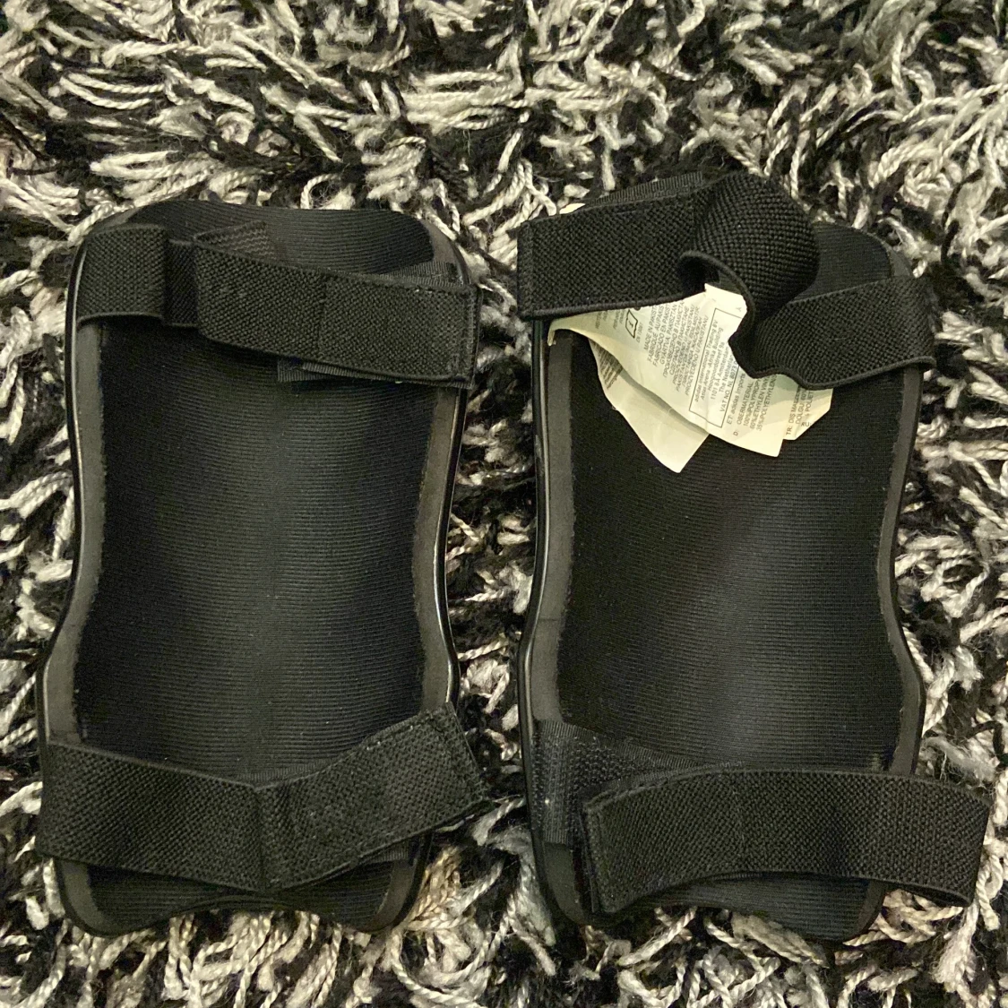 adidas fotbolls benskydd  - 90