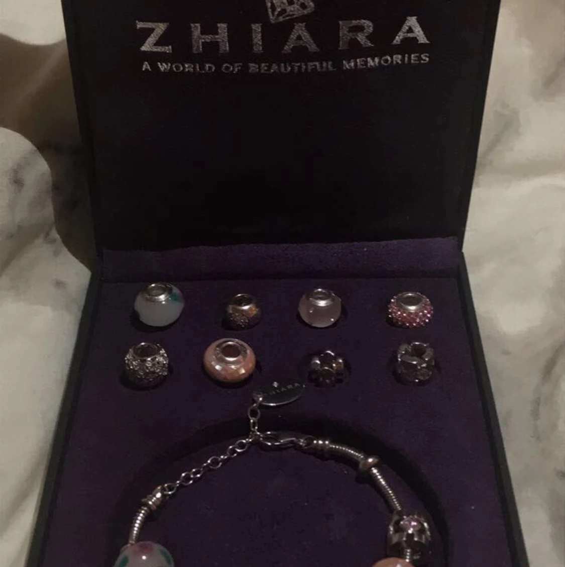 Zhiara berlock armband