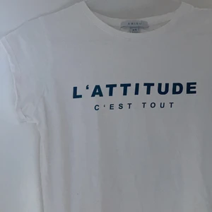 Vit t-shirt  - Vit t-shirt köpt på new yorker