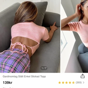 topp  - En rosa topp från shein säljer den för 110kr ink frakt och jag köpte den för 140 plus frakten❤️