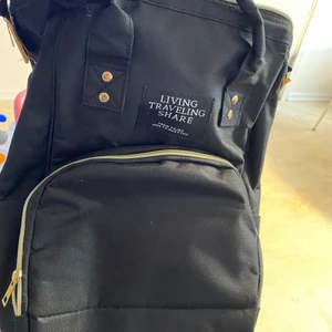 Skötväska som ryggsäck  - Bra med utrymme 