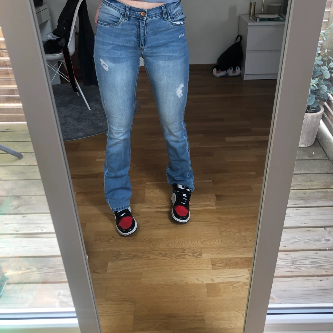 Blå bootcut jeans