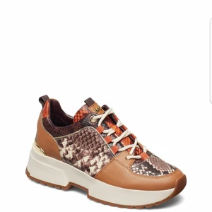 Strl 37 - Michael Kors, helt ny