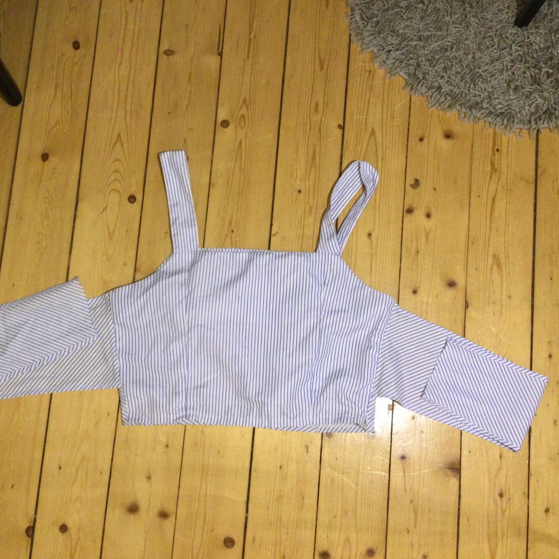 En topp i stl XS/S - 90