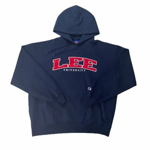 Champion LEE university hoodie - Vintage champion LEE university hoodie i bra kvalitet. Prutbar
