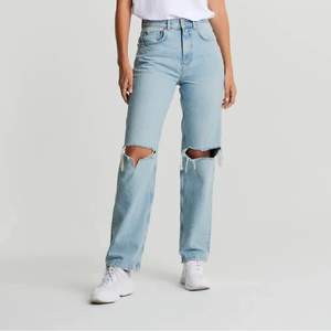 90s high waist jeans i storlek 36. Är i bra skick