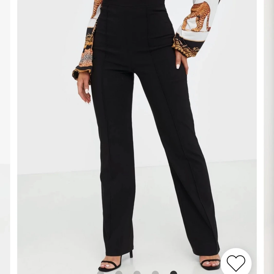 Helt oanvända kostymbyxor från Nelly😍😍 - 90