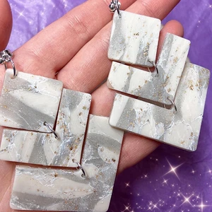 Örhängen av glitter lera  - Dm för mer info Fri frakt