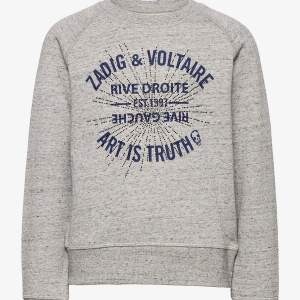 Sweatshirt från zadig Voltaire som passar xs/s💖💕köpt för 1200kr och inte använd mycket!! (bud från 900kr) finns ej att få tag på längre vad jag vet