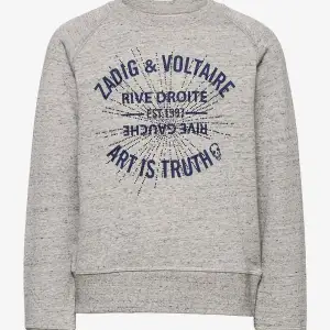 Sweatshirt från zadig Voltaire som passar xs/s💖💕köpt för 1200kr och inte använd mycket!! (bud från 900kr) finns ej att få tag på längre vad jag vet