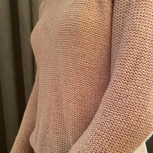 Rosa tröja från only storlek S - Priset kan diskuteras!