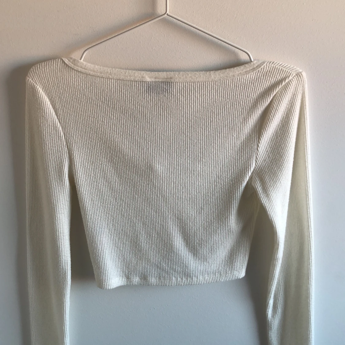 Vit croppad långärmad - 90