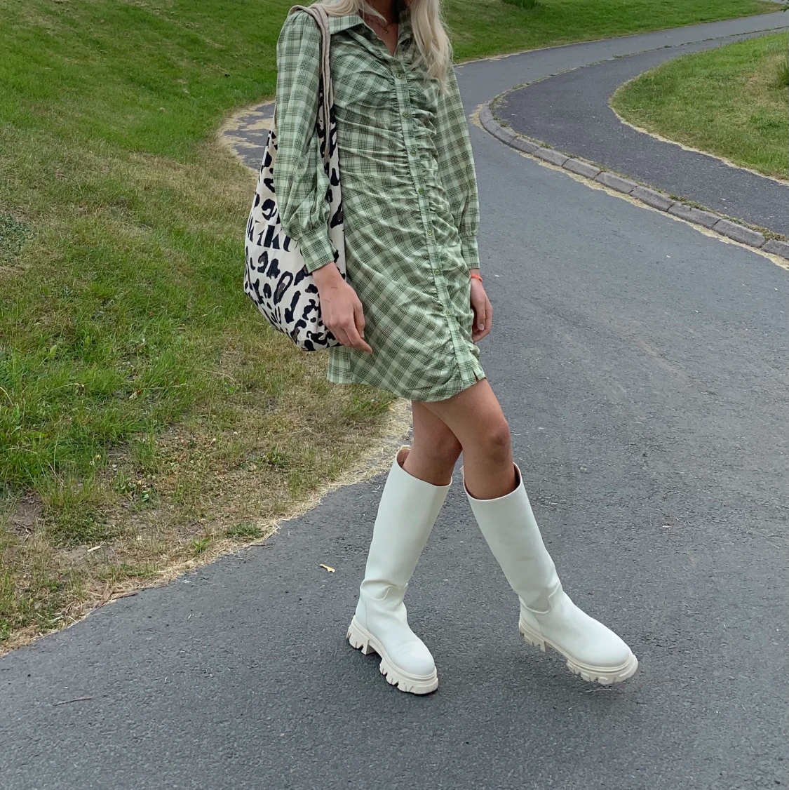 Knähöga stövlar🎀