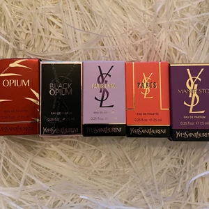 5 små parfymer - Säljer dessa populära parfymer från YvesSaintLaurent som är 7,5ml och perfekta att ha i väskan. De kommer inte till användning för mig då jag inte använder parfymer. Har testat alla någon enstaka gång men de är i princip aldrig använda. Säljer alla 5 för 200, tror att nypris var runt 400-500kr. 