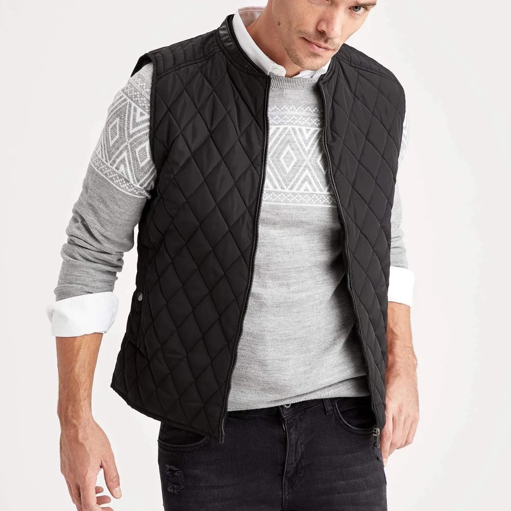 Black Slim Fit Classic Vest. Övrigt.