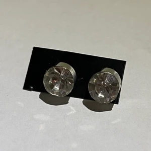 Örhängen - Kristall-örhängen i storlek L.