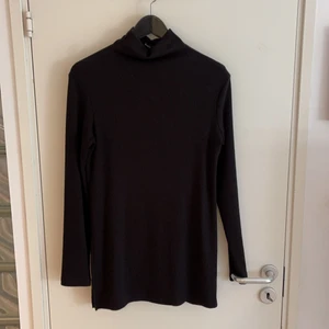 Long turtleneck  - Long turtleneck from bikbok and not worn often. Feel free to ask any questions. 