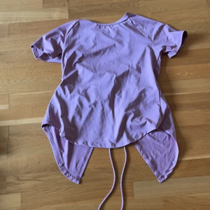 tränings t-shirt - Den är aldrig använda 