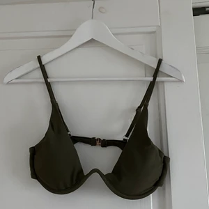 Bikinitopp - Grön bikinitopp från zaful, helt ny aldrig använd endast prövad. 