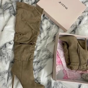 Boots klackskor  - Andvänd en gång helt nya storlek 41