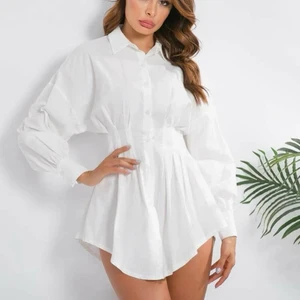 Skjortklänning  - En jätte fin skjortklänning från shein. Super snygg med ett tjockt skärp till ! 