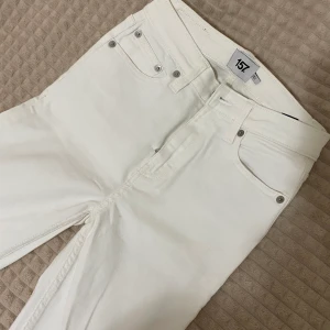 Jeans - Super fina, ej använda 