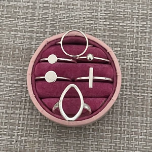 Silverringar - Bra kvalitet 🤍 kontakta mig vid frågor!