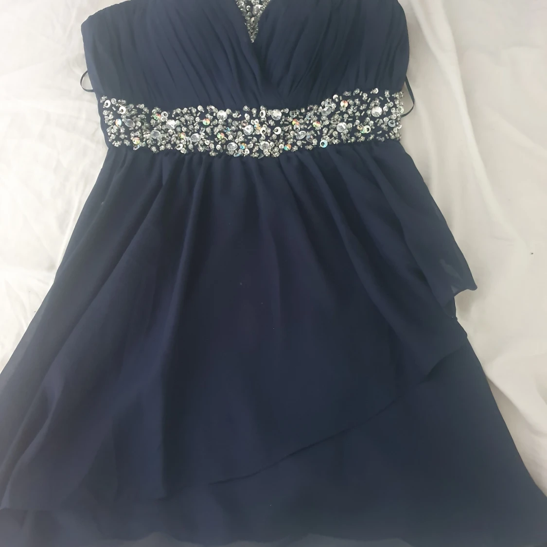 Klänning mörkblå storlek small  - 90