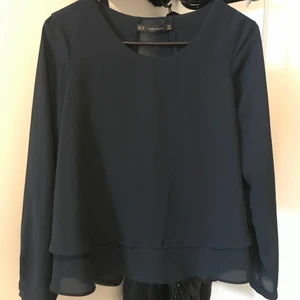 Zara xs - Bra skick zara. Följ mig, jag lägger till massor av kläder till samma pris!