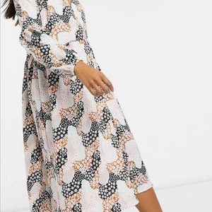 ASOS midi dress - ASOS midi dress. Worn only one time for short period of time. 