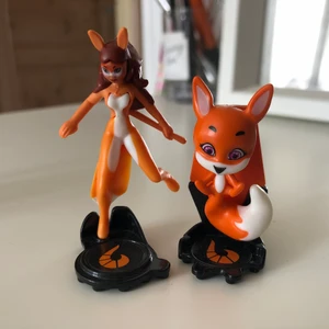 Rena Rouge & Hawk Moth  - Rena Rouge & Hawk Moth: Rena Rouge + trixx- 20kr Hawk Moth + Nooroo- 20kr Båda paren 35kr
