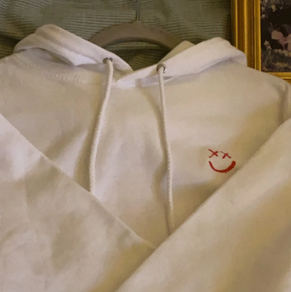 Louis Tomlinson Walls Hoodie Merch