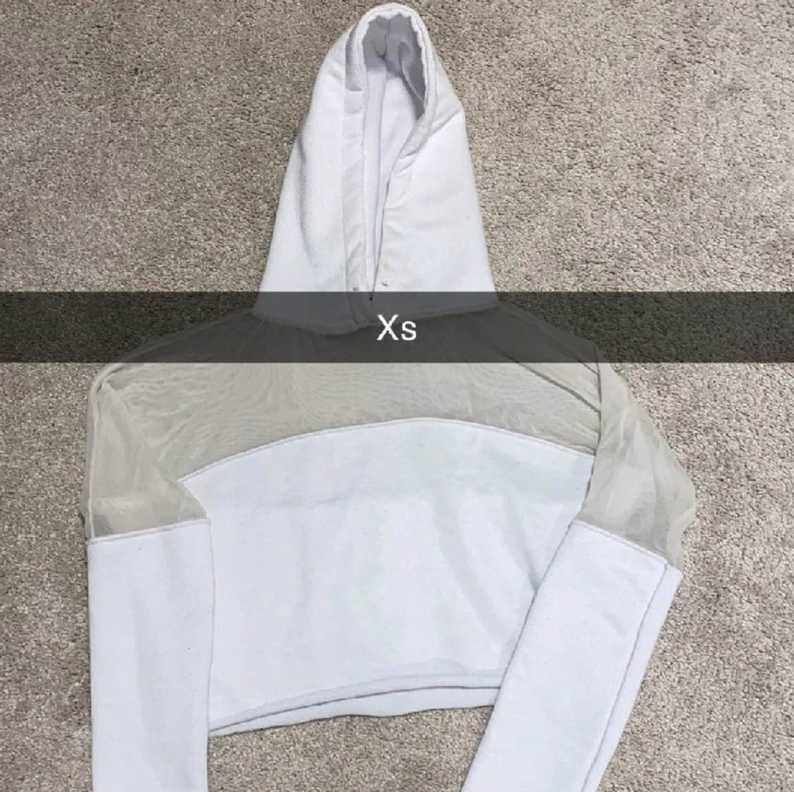 Croppad Hoodie
