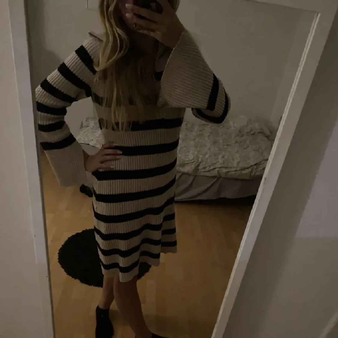 Stickad klänning - 90